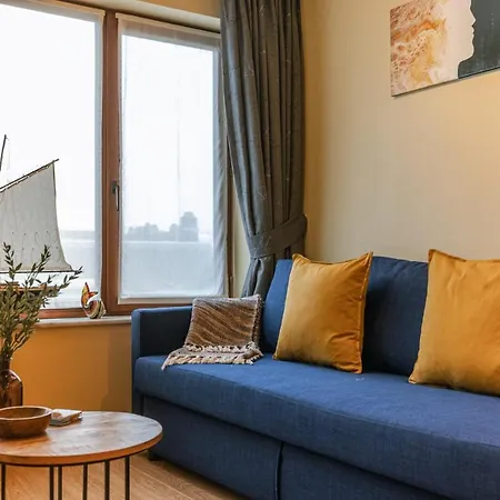 'sunset Beach' Colourful Studio In Apartament *